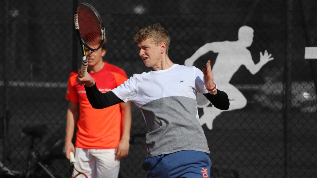 The 90% Curse in Tennis: The Importance of Finding Hidden Improvements in Tennis