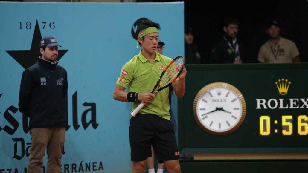 The Statistical Wave in Tennis