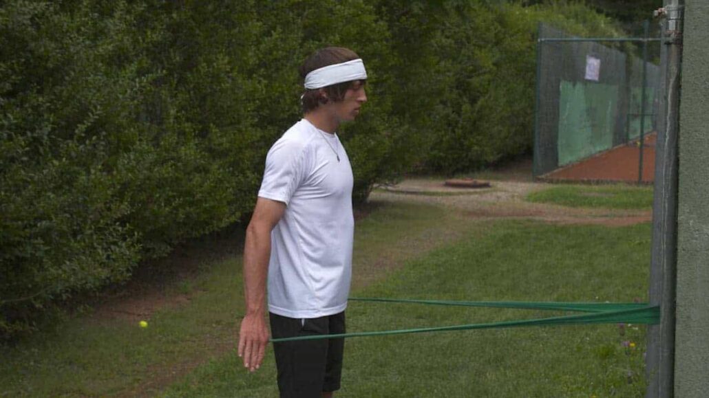 Activate the Upper Back Muscles with the Theraband