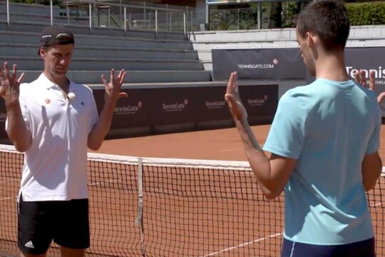 Joint hygiene for the elbow