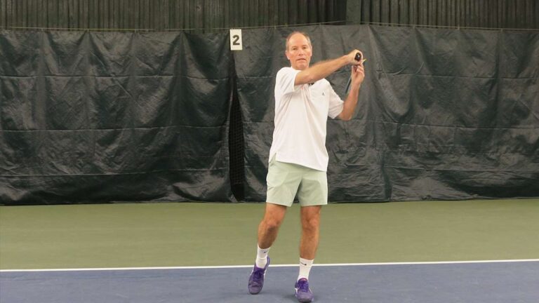Mastering the Forehand Follow-through: Techniques for Maintaining Momentum and Full Body Swing