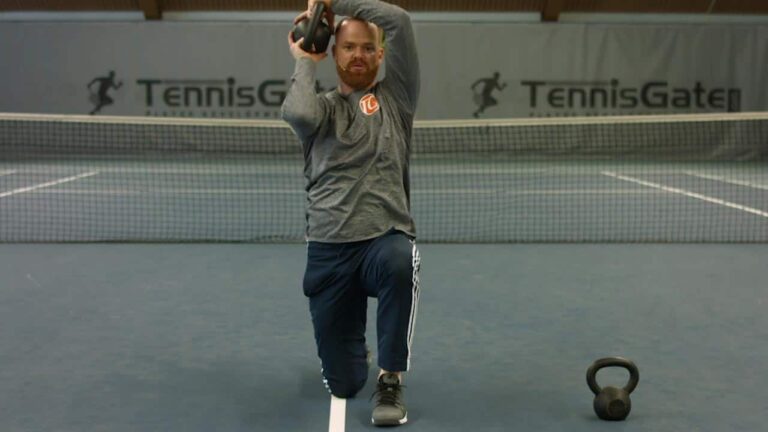 Mobility of the shoulder girdle with a kettlebell