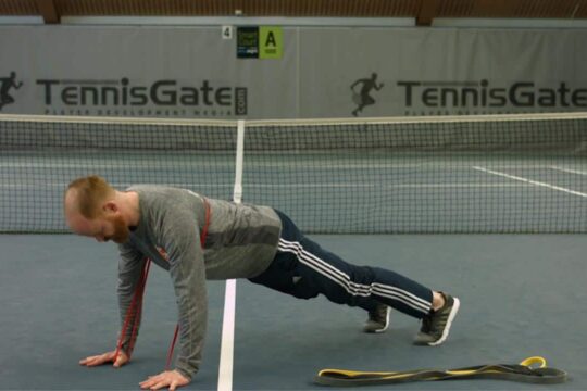 Push-up with Superband