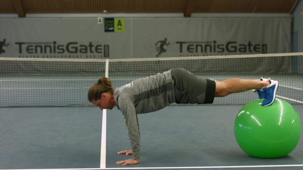 Push-up with the Pezziball