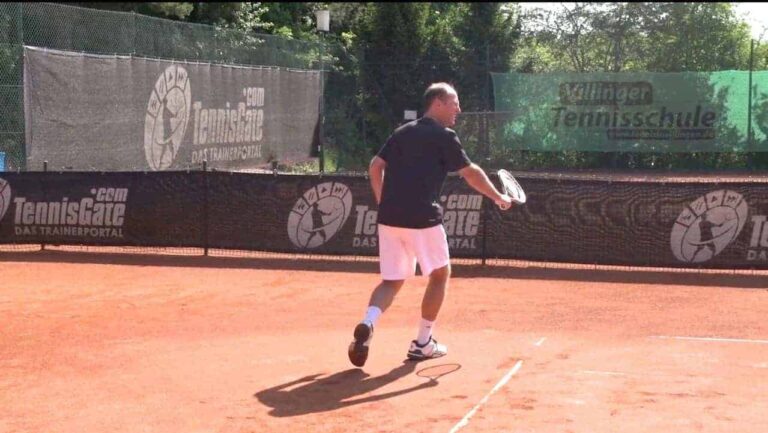 Return to the Middle or Crosscourt if the Serve Pulls you Wide