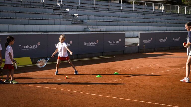 4 shot feeding drill with diagonal up and down movement